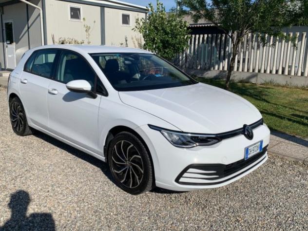 VOLKSWAGEN Golf 1.0 eTSI EVO DSG Life rif. 23766176 - Foto 3