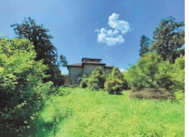 Immobile in asta di 540 m² con più di 5 locali in vendita a Cossato - Foto 3