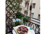 Elegante bilocale arredato con balcone vivibile – Via San Secondo Torino
