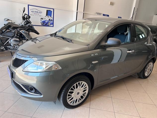 Lancia Ypsilon 1.2 69 CV 5 porte Gold - Foto 3