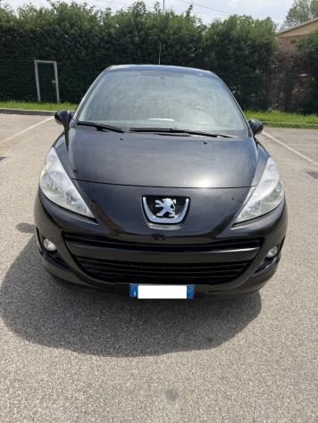 Peugeot 207 1.4 HDI - NEOPATENTATI - BUONE CONDIZIONI -
