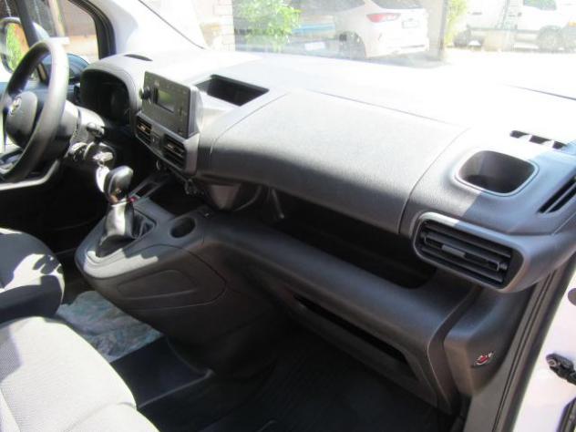 Toyota Proace City 1.5D 100 CV Furgone Comfort 3 Posti Euro 6d-Temp - Foto 9