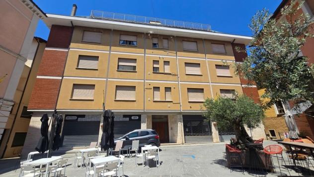 Pentalocale in vendita a Gualdo Tadino - Foto 2