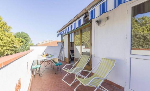 Trilocale in affitto a Viareggio