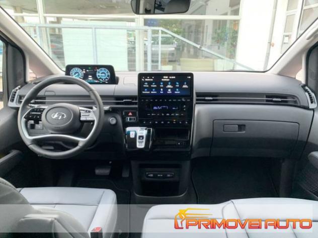 HYUNDAI Staria 2.2 AT 4WD 9 posti rif. 21341583