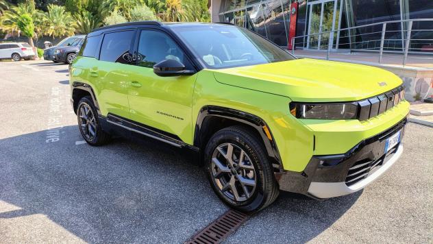 Jeep Compass E-Hybrid 1.2 Turbo MHEV 106kW First Edition DCT - Foto 2