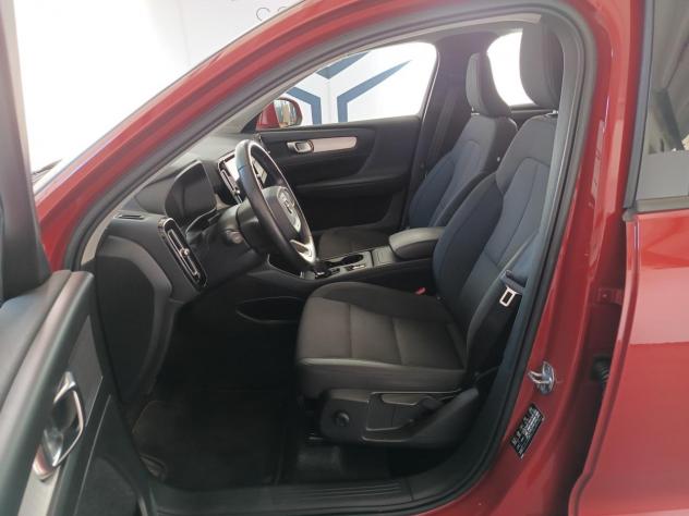 Volvo XC40 T2 Automatico Momentum Pro IVA ESPOSTA - Foto 8