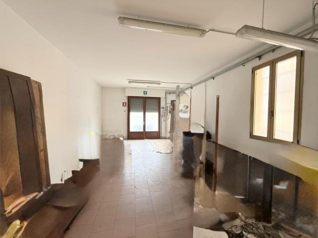 Laboratorio in vendita a Ponticelli - Santa Maria a Monte 114 mq Rif: 1409199 - Foto 7