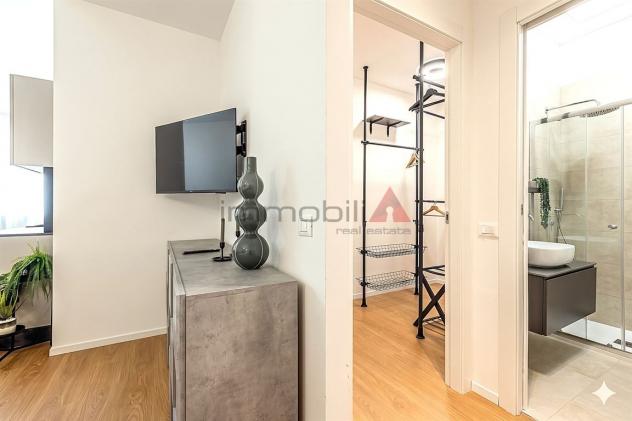 Milano zona Vigentina - Moderna Residenza con Zona Living Open-Space e Posto Auto Coperto - Foto 8