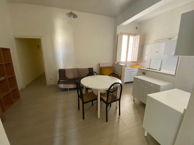 lecce via cerrate casale appartamento a studenti - Foto 2