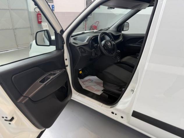 FIAT Doblo Doblò 1.4 T-Jet Natural Power PC-TN Cargo Lamierat rif. 23966648 - Foto 9
