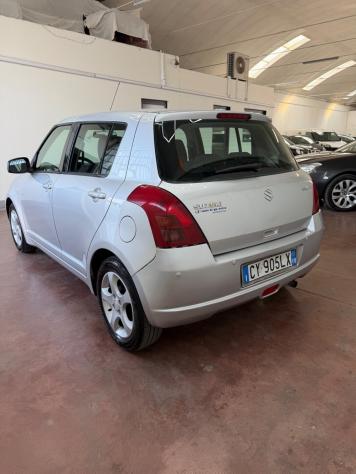 Suzuki Swift 1.3 5p. GLX AUTOMATICO - Foto 7