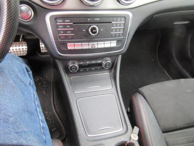 MERCEDES-BENZ GLA 180 Premium rif. 23859881 - Foto 7