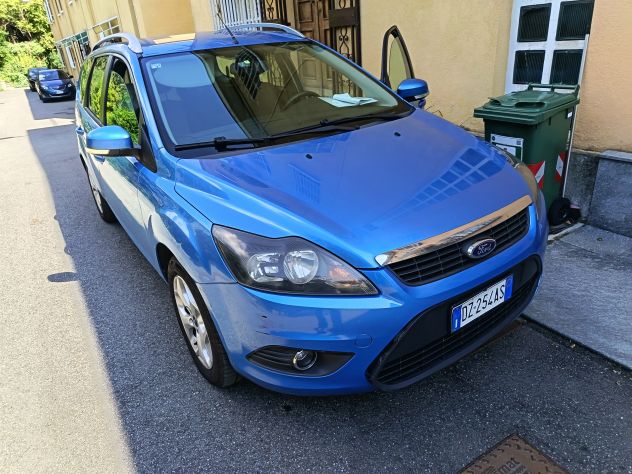 FAVOLOSA FORD FOCUS STW 110 CV - Foto 2