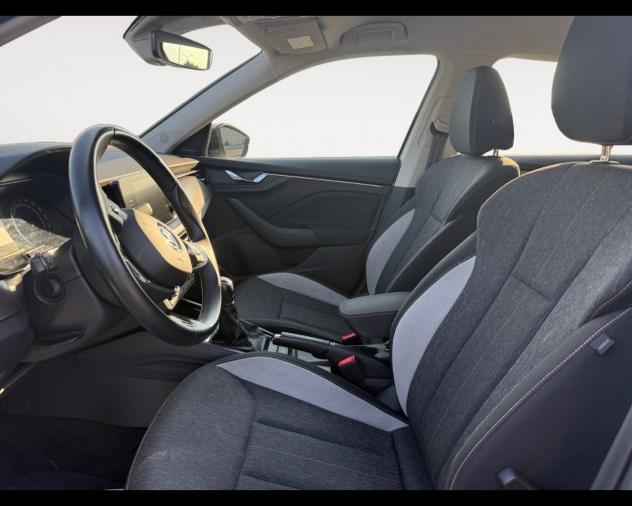 Škoda Kamiq 1.5 TSI ACT Black Dots - Foto 8