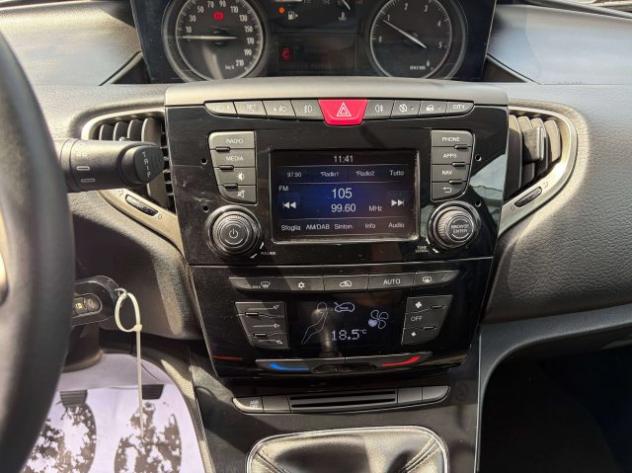 LANCIA Ypsilon Ypsilon III 2015 1.3 mjt Platinum s rif. 23898980 - Foto 10