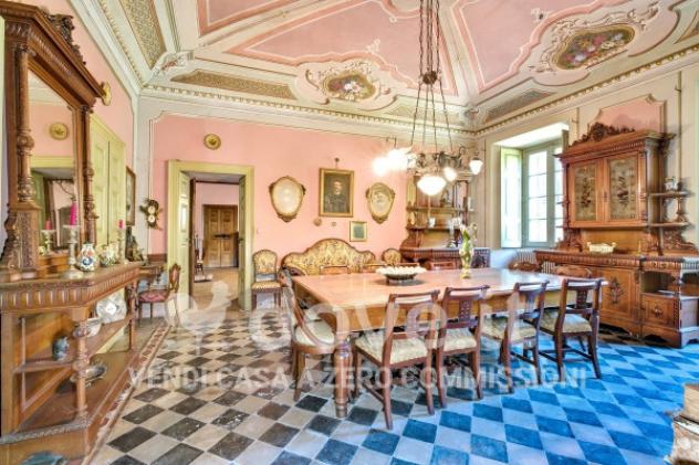 Palazzo / Stabile di 700 m² con più di 5 locali in vendita a Colverde - Foto 7