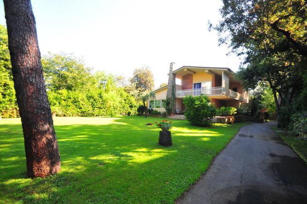Villa in vendita a Tonfano - Pietrasanta 180 mq Rif: 1082817 - Foto 2