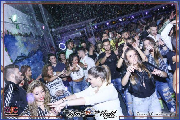 NOLEGGIO MACCHINA EFFETTO NEVE CASERTA NAPOLI 3293059534 - Foto 2