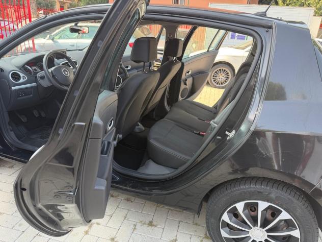 Renault Clio 1.2 16V TCE 100CV 5 porte Luxe - Foto 10