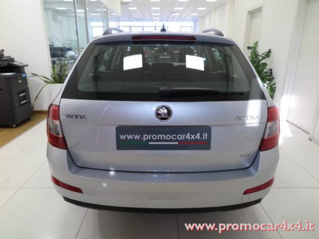 SKODA Octavia 1.6 TDI CR 110 CV 4x4 Wagon Ambition rif. 24205178 - Foto 5