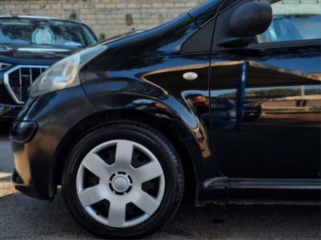TOYOTA Aygo 1.0 12V VVT-i 5 porte Sol rif. 24104926 - Foto 7