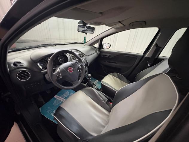 Fiat Punto Evo 1.2 benzina 69cv 2011 km 210000 - Foto 8