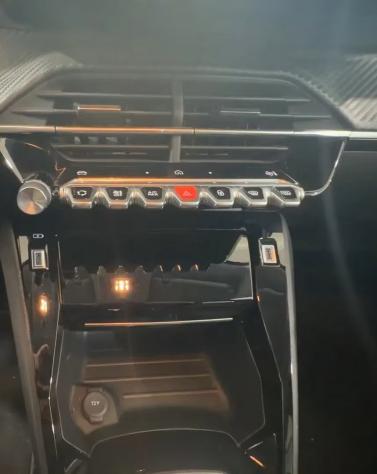 Peugeot 208 208 PureTech 100 Stop&Start 5 porte Allure - Foto 9