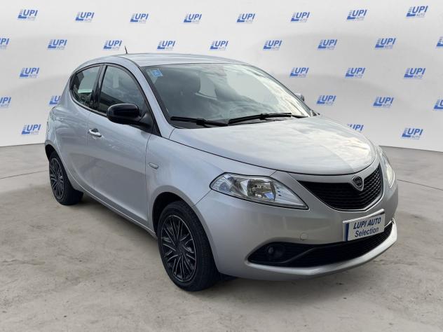 Lancia Ypsilon 1.0 firefly hybrid Gold s&s 70cv - Foto 3