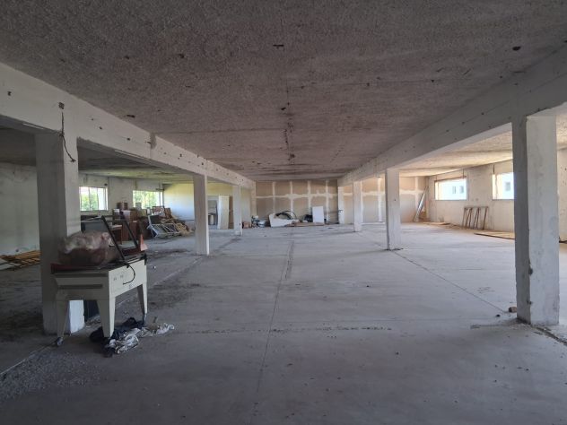 Magazzino C2 a Pantano Via Santa Maria delle Quinte - Foto 3