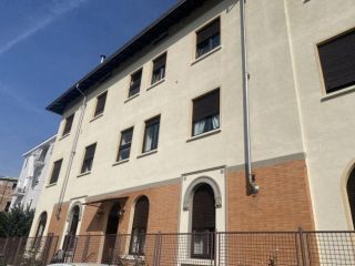 Trilocale in affitto a Novara