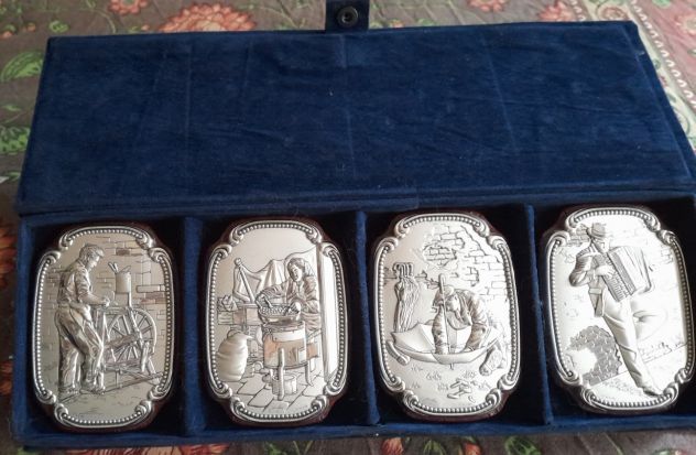 artigiani 4 placche in argento con custodia