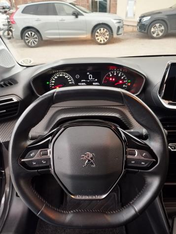 Peugeot 208 BlueHDi 100 Stop&Start 5 porte Active - Foto 5