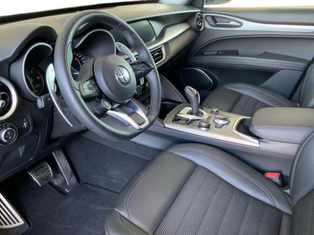 Alfa Romeo Stelvio 2.2 Turbodiesel 190 CV AT8 Q4 Sprint - Foto 10