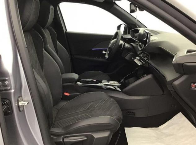 PEUGEOT 2008 Hybrid 145 e-DCS6 GT rif. 23397133 - Foto 10