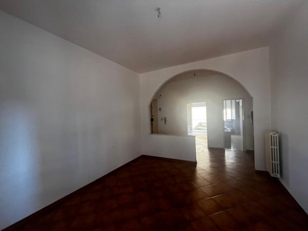 APPARTAMENTO di 5 vani e di 105 mq (SIGNA) rif. L1328_2 - Foto 4