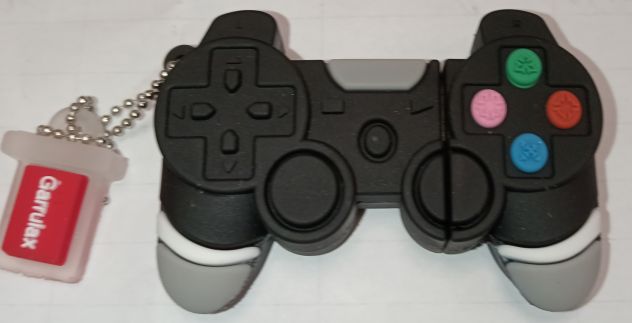 Chiavetta USB a forma di controller 🎮