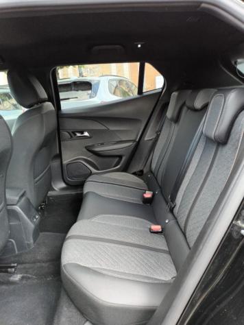 PEUGEOT 2008 1200 PURETECH ALLURE 130CV EAT8 CARPLAY ITALIA rif. 23999593 - Foto 6