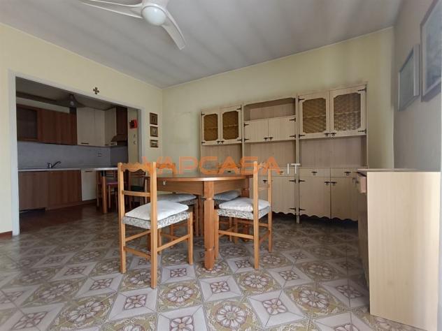 BILOCALE CON BALCONE E SOTTOTETTO - OTTIMO INVESTIMENTO O PRIMA CASA - Foto 6