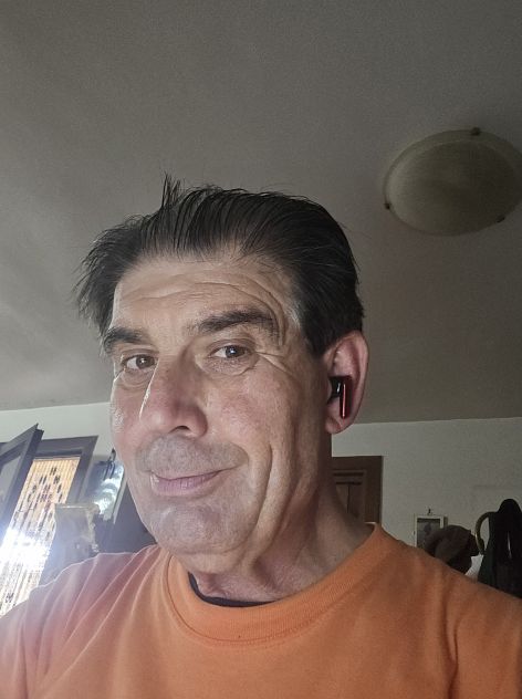 AUTISTA PERSONALE CHE GUIDA AUTOVEICOLO DEL CLIENTE PER ACCOMPAGNAMENTO. - Foto 3