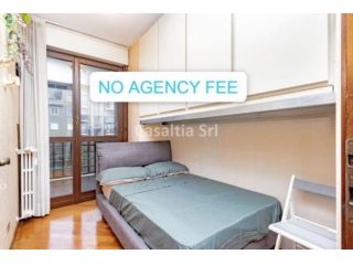 Stanza in via caracciolo disponibile dal 1 agosto