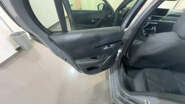Peugeot 208 Hybrid 145 e-DCS6 GT - Foto 8