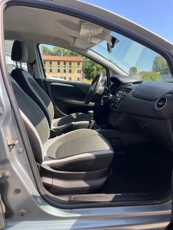 Fiat Punto 1.2 Lounge Neopatentati - Foto 10