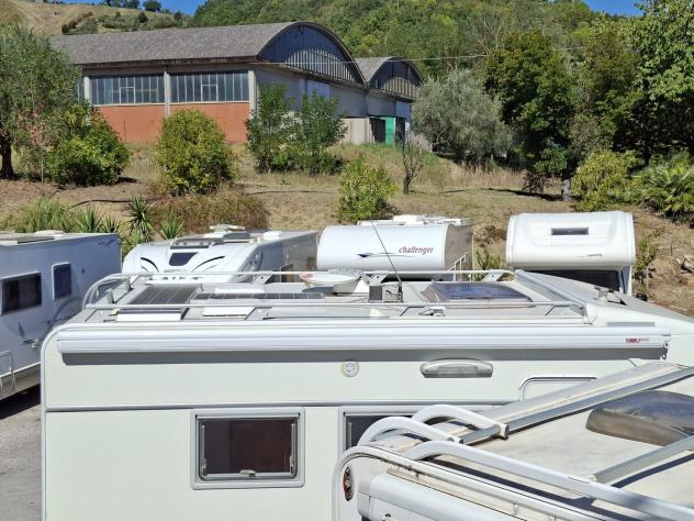 CAMPER BENIMAR DUCATO SEMINTEGRALE DINETTE LETTO FRANCESE PORTAMOTO CLIMATIZZATORE FOTOVOLTAICO CAMPEGGIO USATI GENERALI 1769 - Foto 6