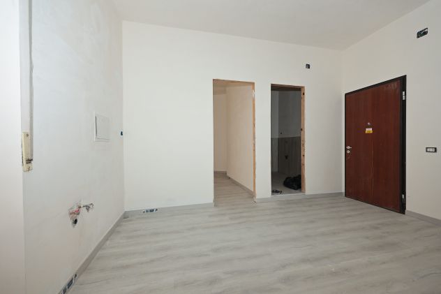 APPARTAMENTO CON TERRAZZINO - Foto 4