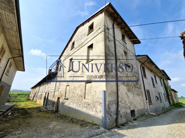 RUSTRICO DA RISTRUTTURARE IMMERSO NEL VERDE A RIVANAZZANO TERME - Foto 2