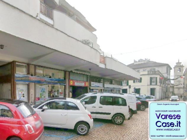 Negozio a reddito in Vendita a VARESE (Via Giuseppe Garibaldi) - Foto 2