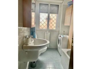 EUR MEZZOCAMMINO TRILOCALE ARREDATO CON TERRAZZO