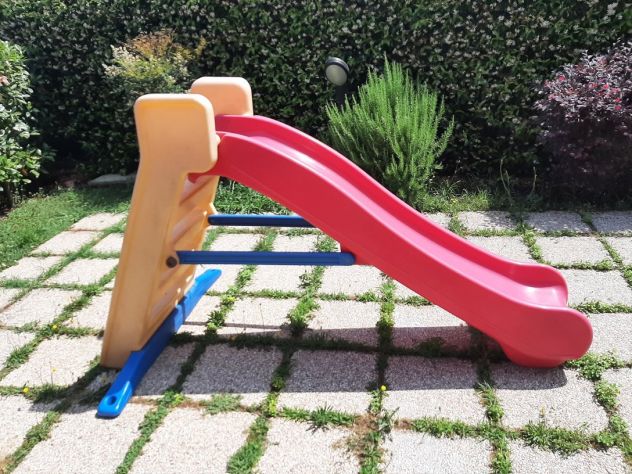 Vendo scivolo da giardino per bambini in ottime condizioni a 55 euro - Foto 3