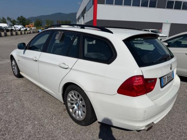 BMW 318 i cat Touring Attiva rif. 23829553 - Foto 6